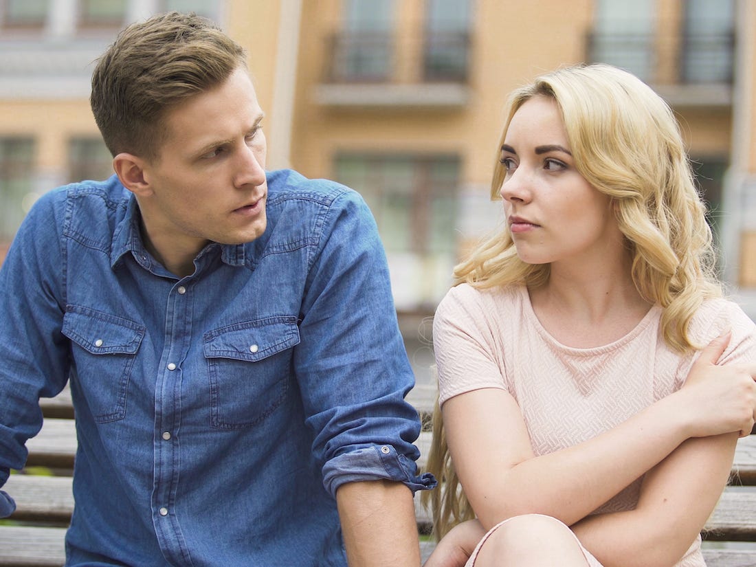 oppsøke en parterapeut